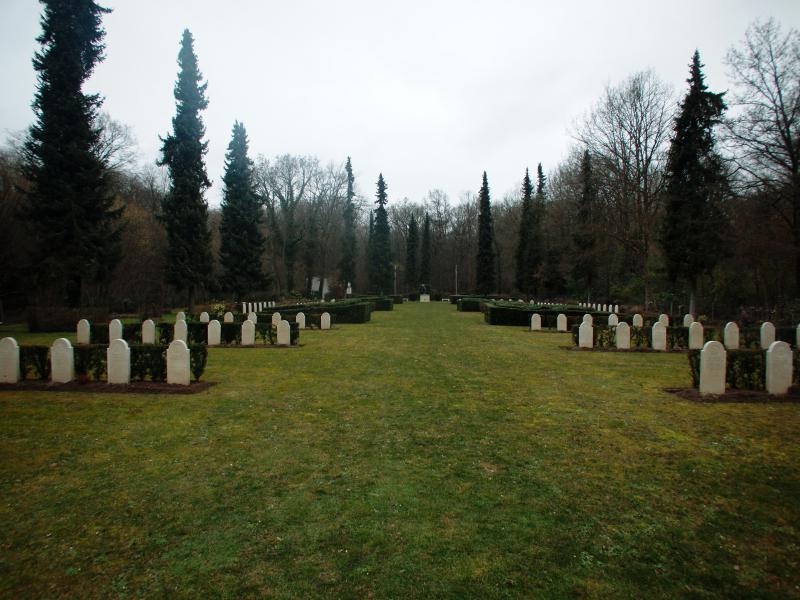 war cemetary