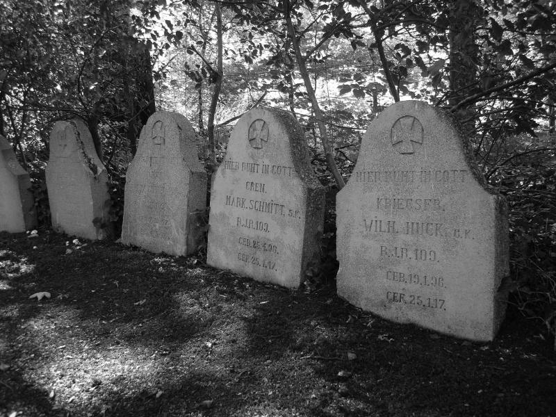 german graveyard near nantillois