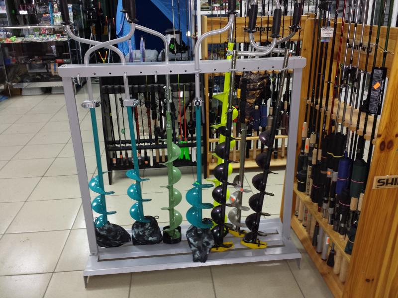 this is the ice drilling equipment you see in every shop